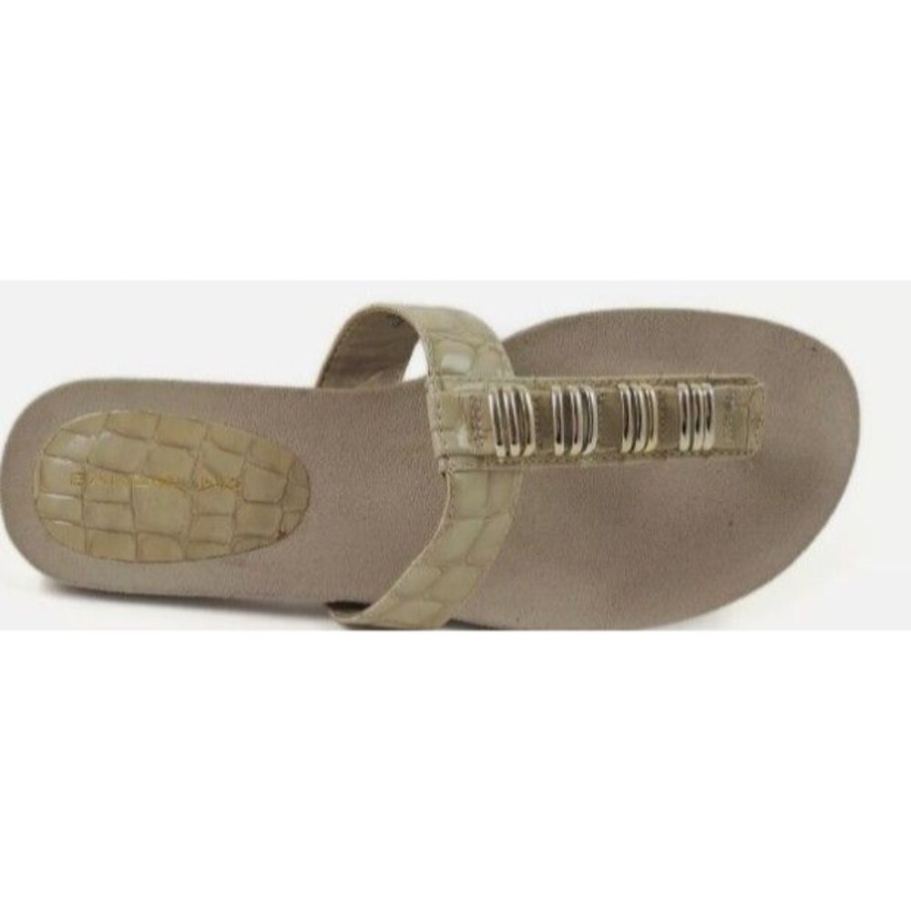 Bandolino women's sandles size 8